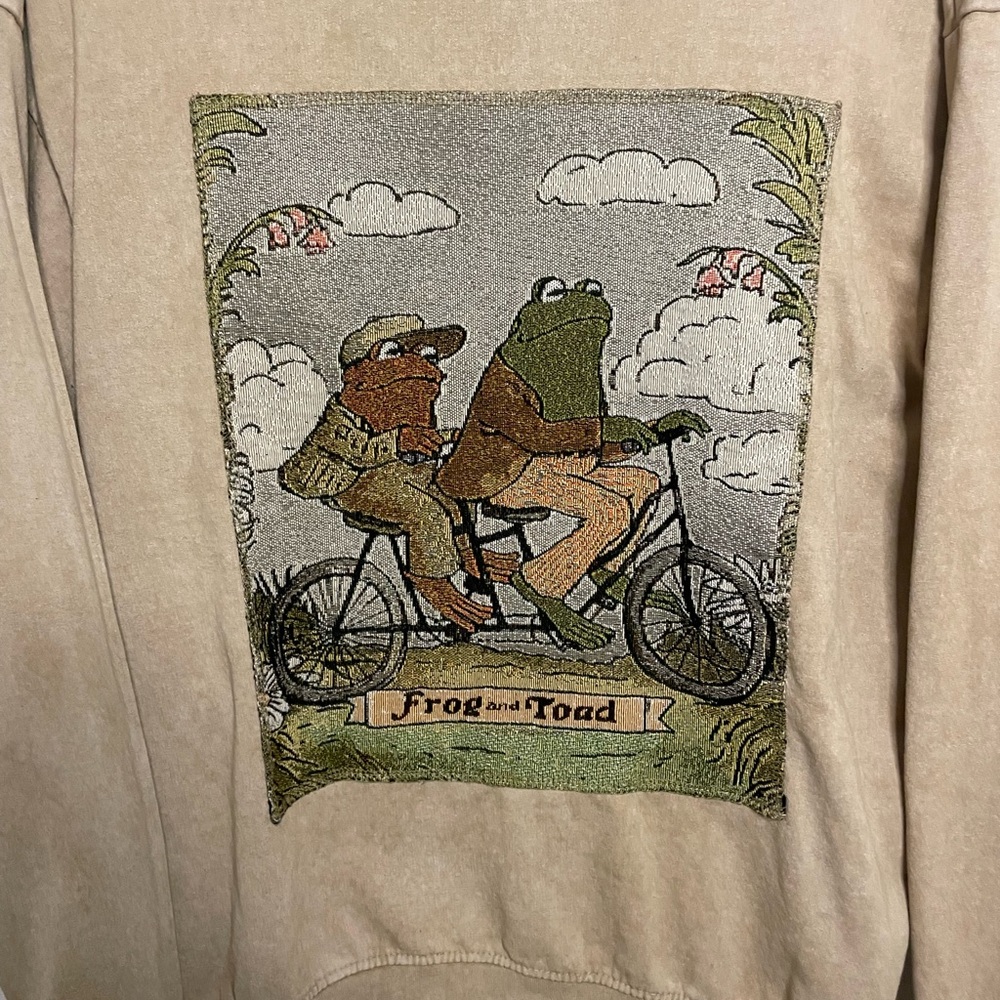 Frog and Toad Vintage Classic Book Cover Tapestry Crewneck Sweatshirt Medium - Picture 2 of 5